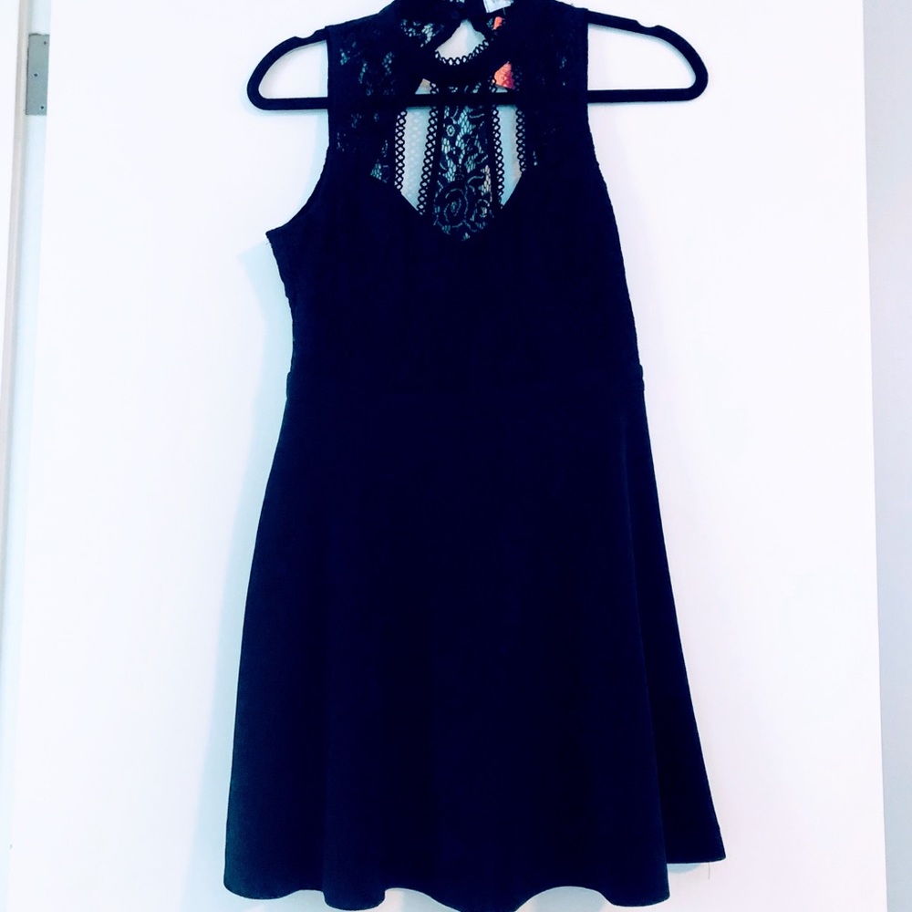 Black lace cocktail dress